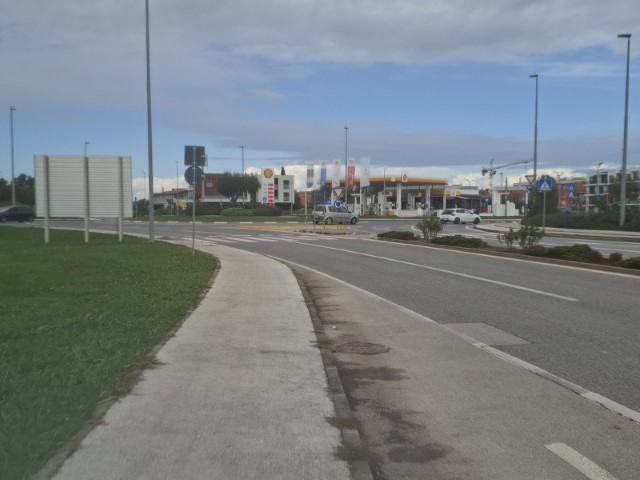 Umag/ Poreč: Dva slučaja krađe iz otključanih automobila